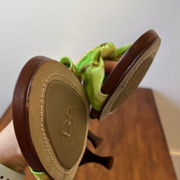 Donald Pliner Sandals - Picture 8 of 10